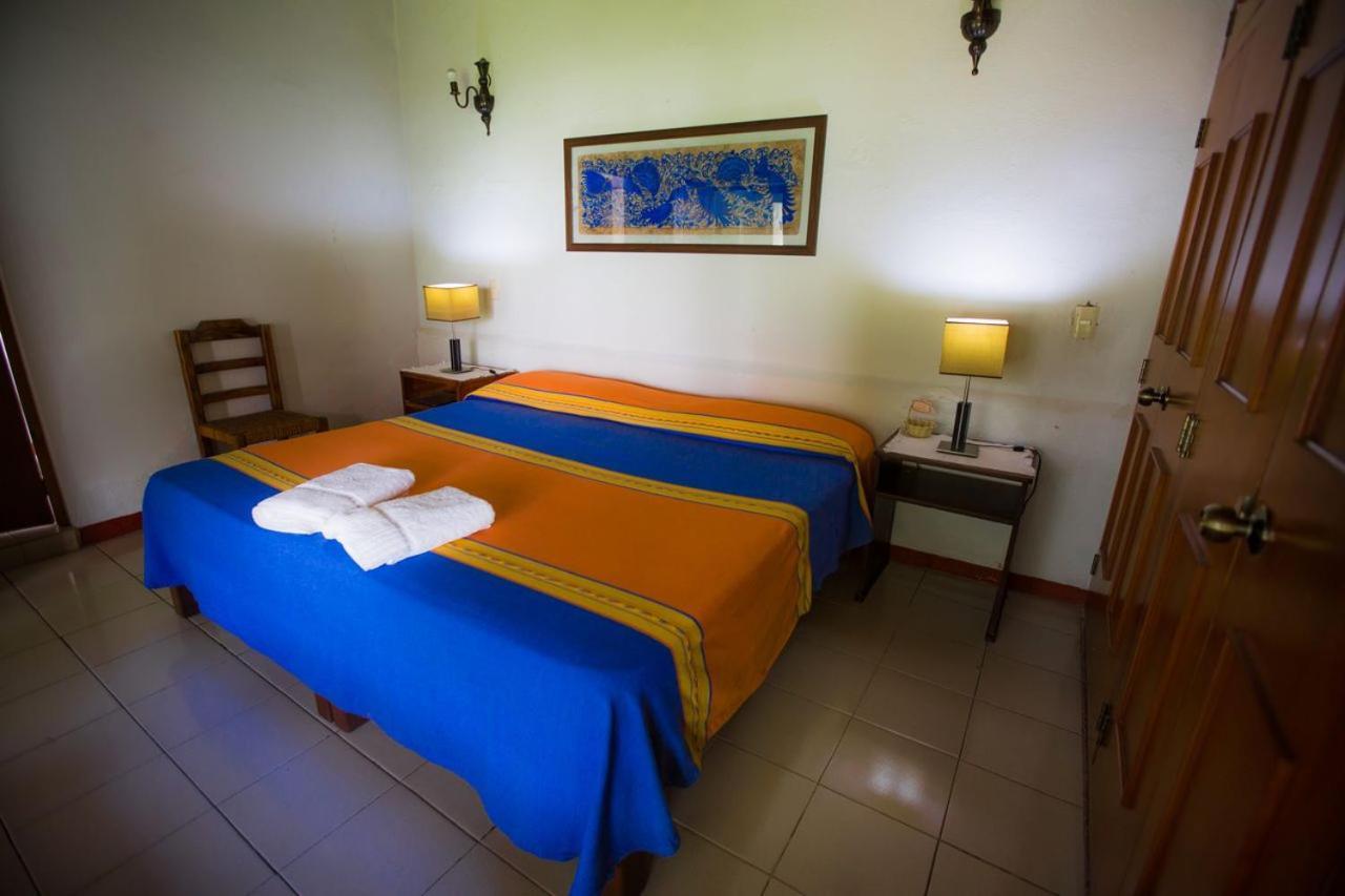 Hostal La Parroquia En Comala Esterno foto