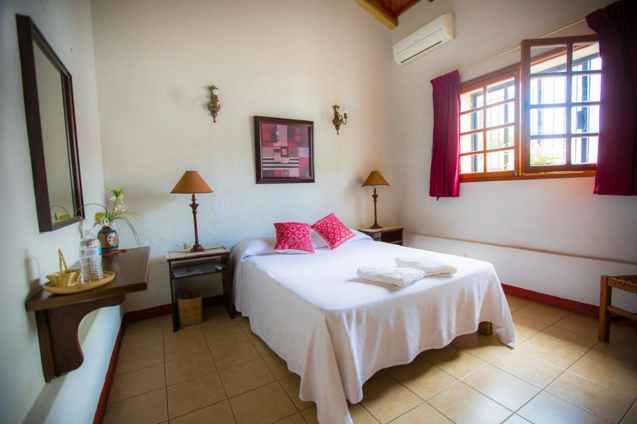 Hostal La Parroquia En Comala Esterno foto